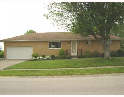 4255 Imperial Dr, Springfield, OH 45503 photo 1