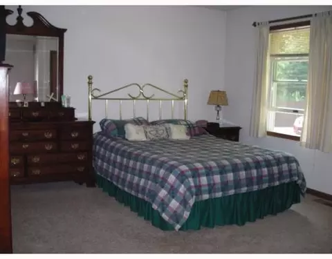 1051 Crystal Ln, Springfield, OH 45502 photo 7