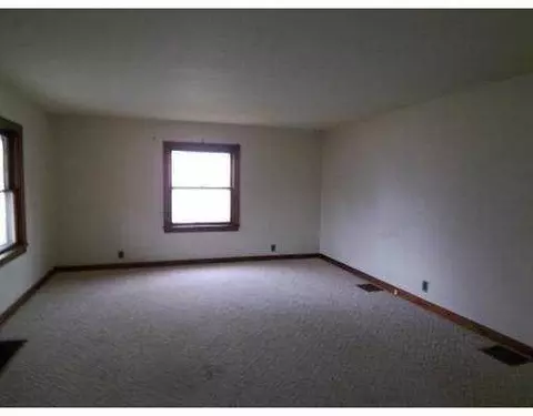 705 E Livingston, Celina, OH 45822 photo 2