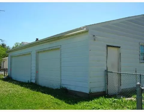 2144 Clifton, Springfield, OH 45505 photo 10
