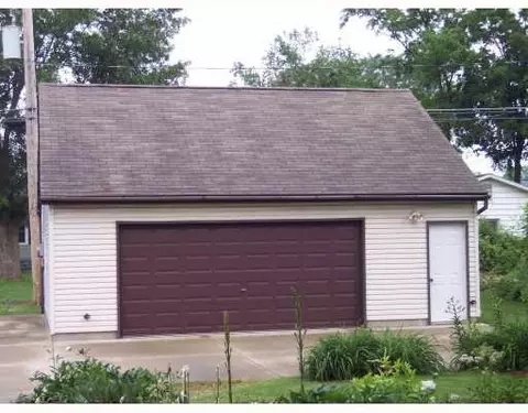 671 N Main, Celina, OH 45822 photo 10