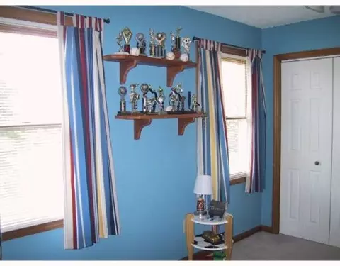 4675 Fox Run Dr, Fairborn, OH 45324 photo 11