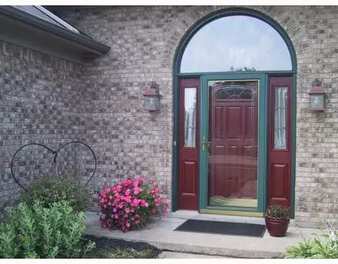 4675 Fox Run Dr, Fairborn, OH 45324 photo 3