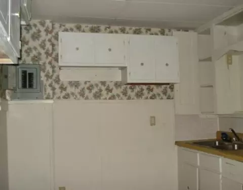 452 Ellsworth Ave, Springfield, OH 45505 photo 2