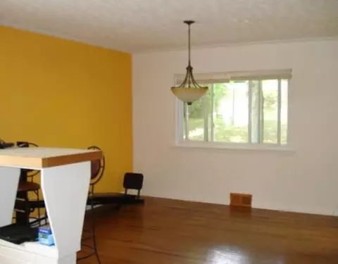 238 Meadow Ln, Springfield, OH 45505 photo 5
