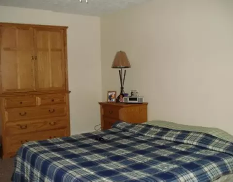 238 Meadow Ln, Springfield, OH 45505 photo 9