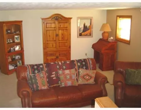 3757 Ridge Rd, Springfield, OH 45502 photo 4