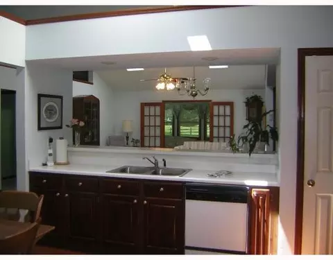 1952 Wedgewood Cir #1952, Springfield, OH 45503 photo 10