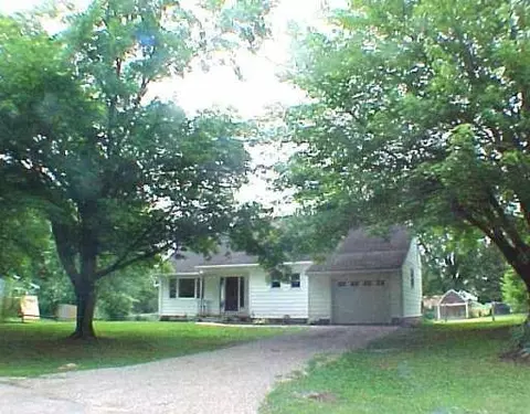 3855 Gordon Hill Dr, Springfield, OH 45502 photo 3