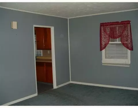 416 Reames, Springfield, OH 45505 photo 3