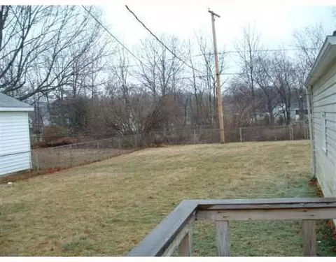 416 Reames, Springfield, OH 45505 photo 9