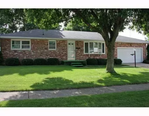 5236 Stoneridge, Springfield, OH 45503 photo 1