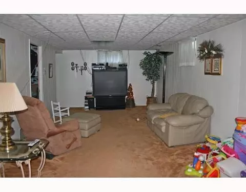 5236 Stoneridge, Springfield, OH 45503 photo 8