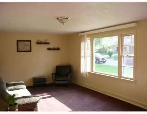 2550 Garland, Springfield, OH 45503 photo 2