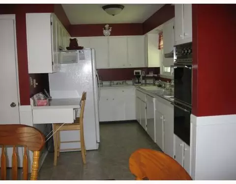 1530 Victory, Springfield, OH 45505 photo 6