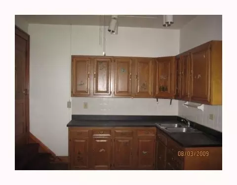366 E Cassilly St 368, Springfield, OH 45503 photo 4