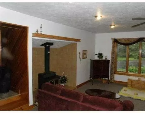 4460 Limrick, Springfield, OH 45502 photo 2