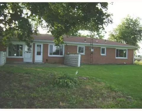 2546 S Burnett Rd, Springfield, OH 45502 photo 5