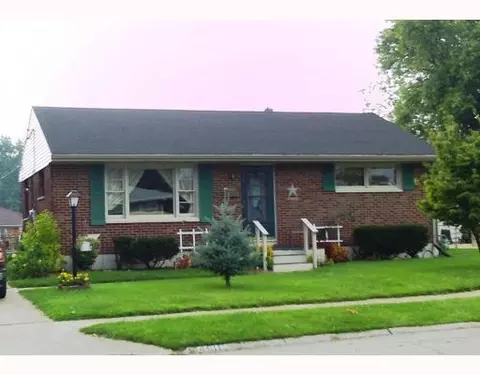4611 Ridgewood W, Springfield, OH 45503 photo 1