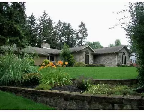 596 E Russell, Sidney, OH 45365 photo 1