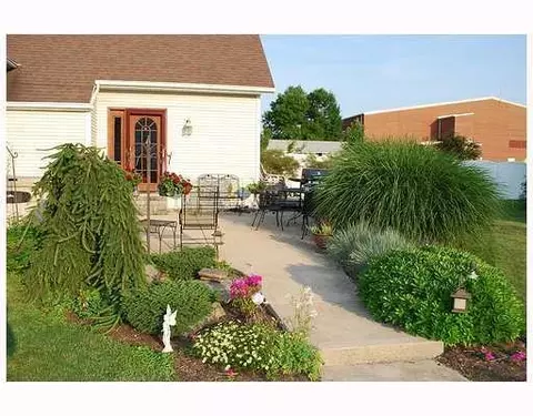 212 E State, Botkins, OH 45306 photo 10