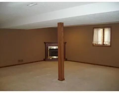 1465 James Dr, Celina, OH 45822 photo 9
