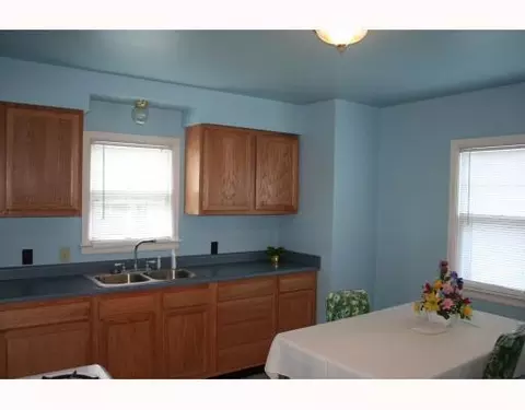 2803 Dwight, Springfield, OH 45503 photo 3