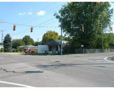 3697 Saint Paris, Springfield, OH 45502 photo 1