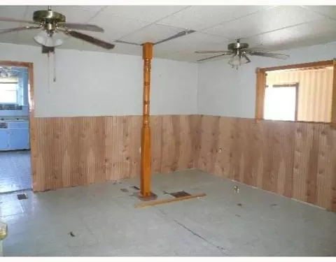 3697 Saint Paris, Springfield, OH 45502 photo 4