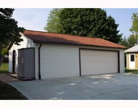 819 E Main, Troy, OH 45373 photo 9