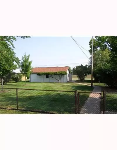 819 E Main, Troy, OH 45373 photo 6