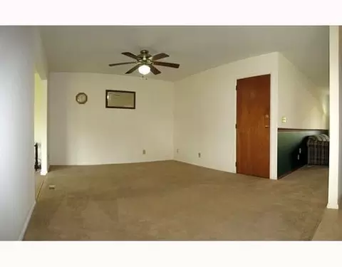 1405 Marinette Dr, Springfield, OH 45503 photo 6