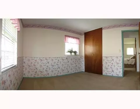 1405 Marinette Dr, Springfield, OH 45503 photo 10
