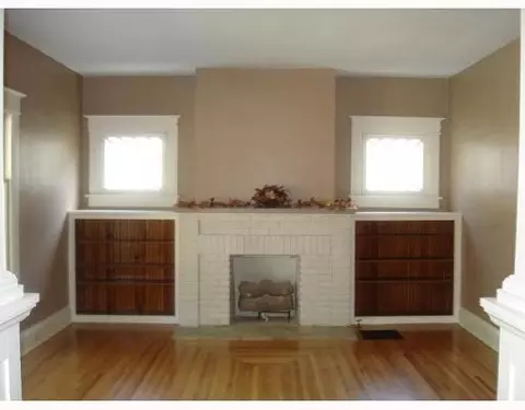 563 E Madison Ave, Springfield, OH 45503 photo 3