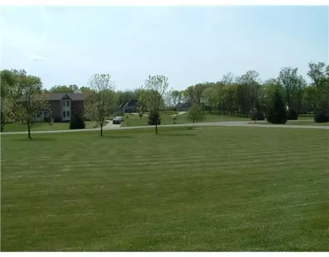 689 Timberview, Springfield, OH 45505 photo 18
