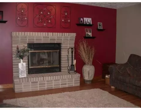 3805 Windy Ridge Dr, Springfield, OH 45502 photo 2