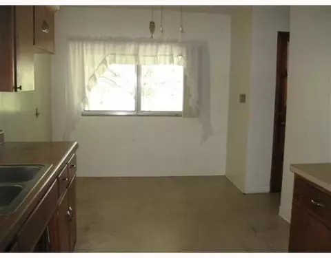 602 E Home Rd, Springfield, OH 45503 photo 6