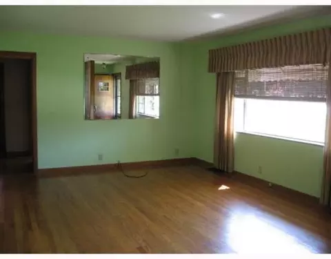 602 E Home Rd, Springfield, OH 45503 photo 3