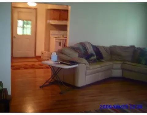 2526 Marinette Dr, Springfield, OH 45503 photo 4
