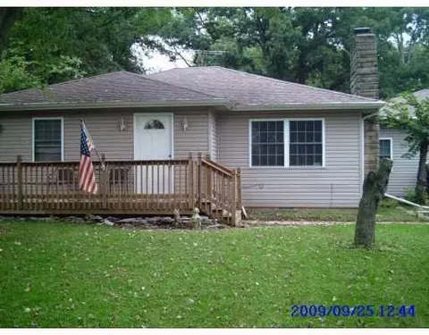 2526 Marinette Dr, Springfield, OH 45503 photo 1