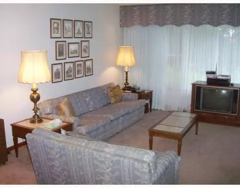 1277 Holly, Springfield, OH 45504 photo 2