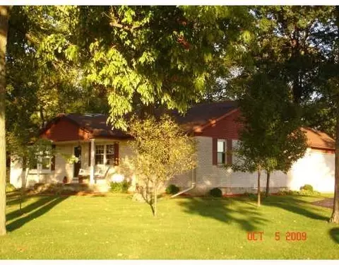 2122 E Possum, Springfield, OH 45502 photo 1