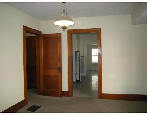 1630 W North St, Springfield, OH 45504 photo 6