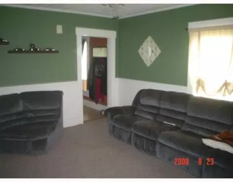 1116 S Walker, Troy, OH 45373 photo 3