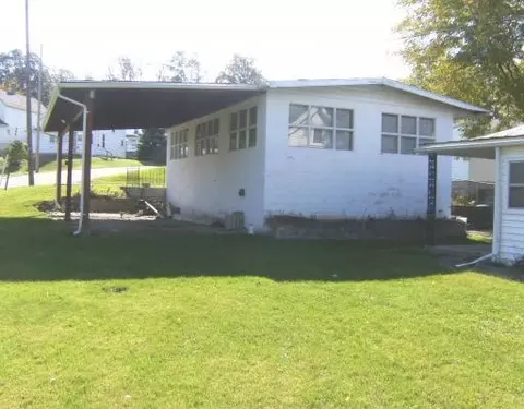 1741 Columbus, Springfield, OH 45503 photo 3