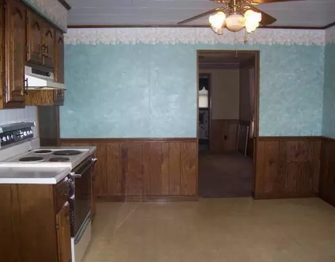 419 E Walnut, Coldwater, OH 45828 photo 9