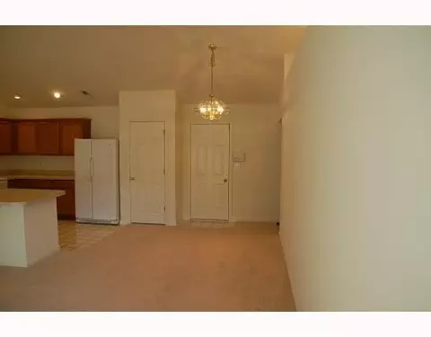 108 Warner Dr, Englewood, OH 45322 photo 4