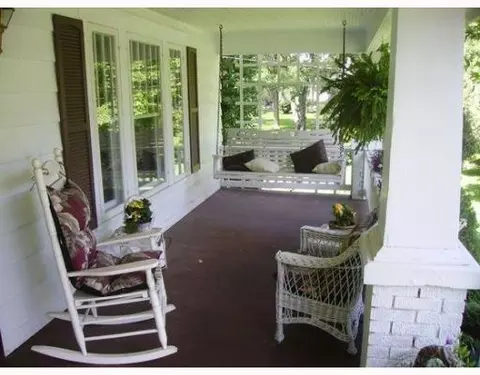 3281 E High St, Springfield, OH 45505 photo 2