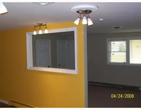 3603 Springfield Jamestown Rd, Springfield, OH 45502 photo 4