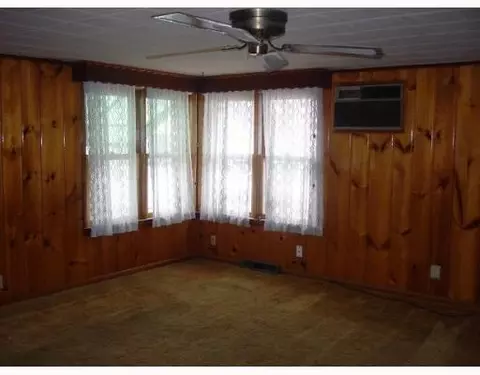 2632 Hilltop Ave, Springfield, OH 45503 photo 2